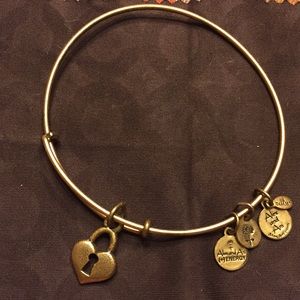 Alex and Ani Key to my heart gold bangle bracelet